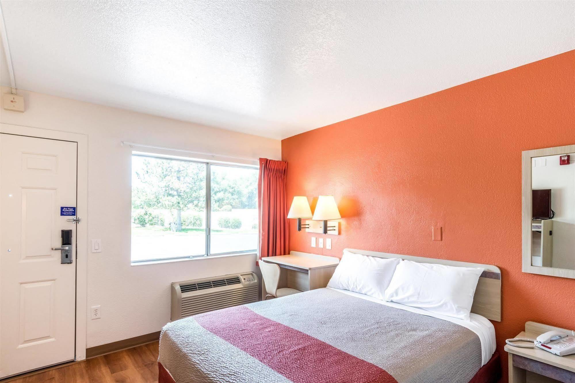 6-redding, Ca - Redding